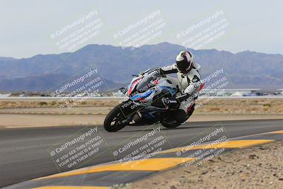 media/Dec-17-2022-SoCal Trackdays (Sat) [[224abd9271]]/Turn 9 Inside (1pm)/